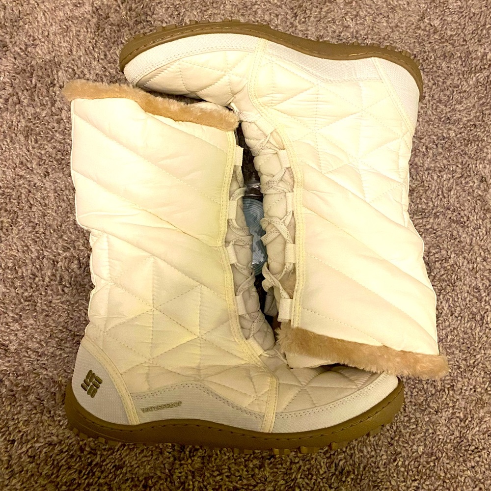 Women’s Columbia Snow Boot size 8.5